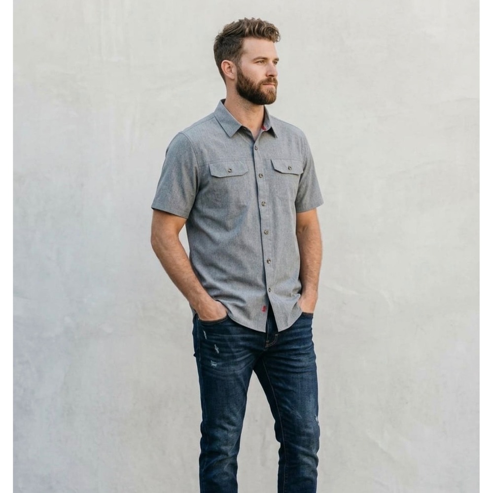 Gerry Mens XL Gray Short Sleeve Button Down‎ Performance Stretch Shirt